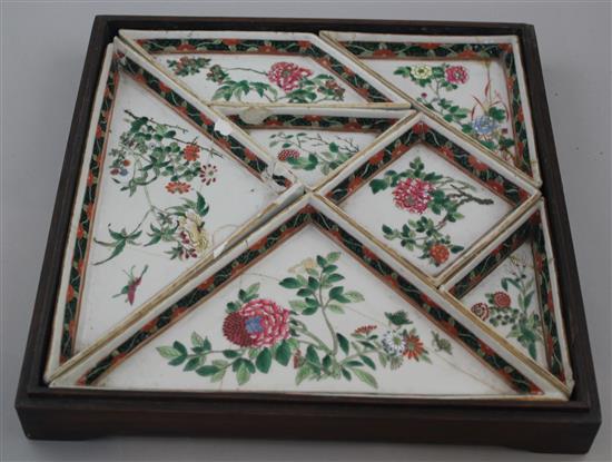 A Chinese rosewood boxed famille rose supper set, 19th century, 28cm, porcelain dishes damaged